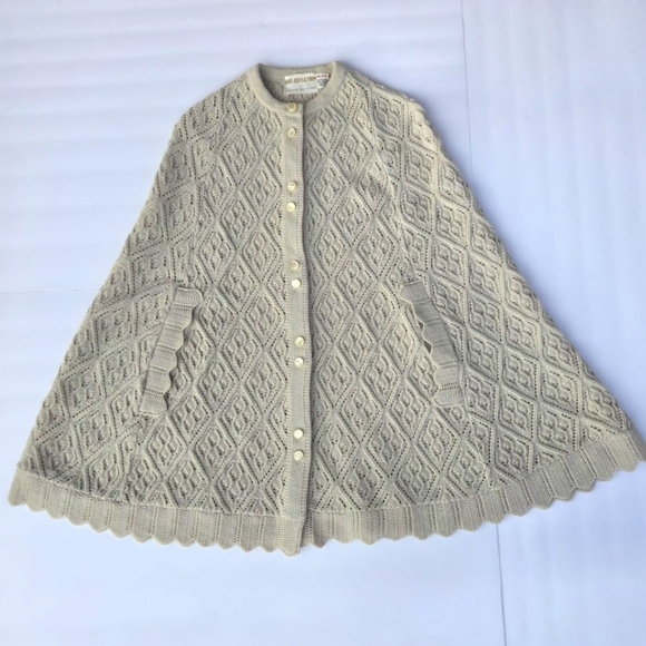 Vintage Unlisted Sweaters - Vintage Aran Knit Capelet Poncho Cream Off White Button Front Japan